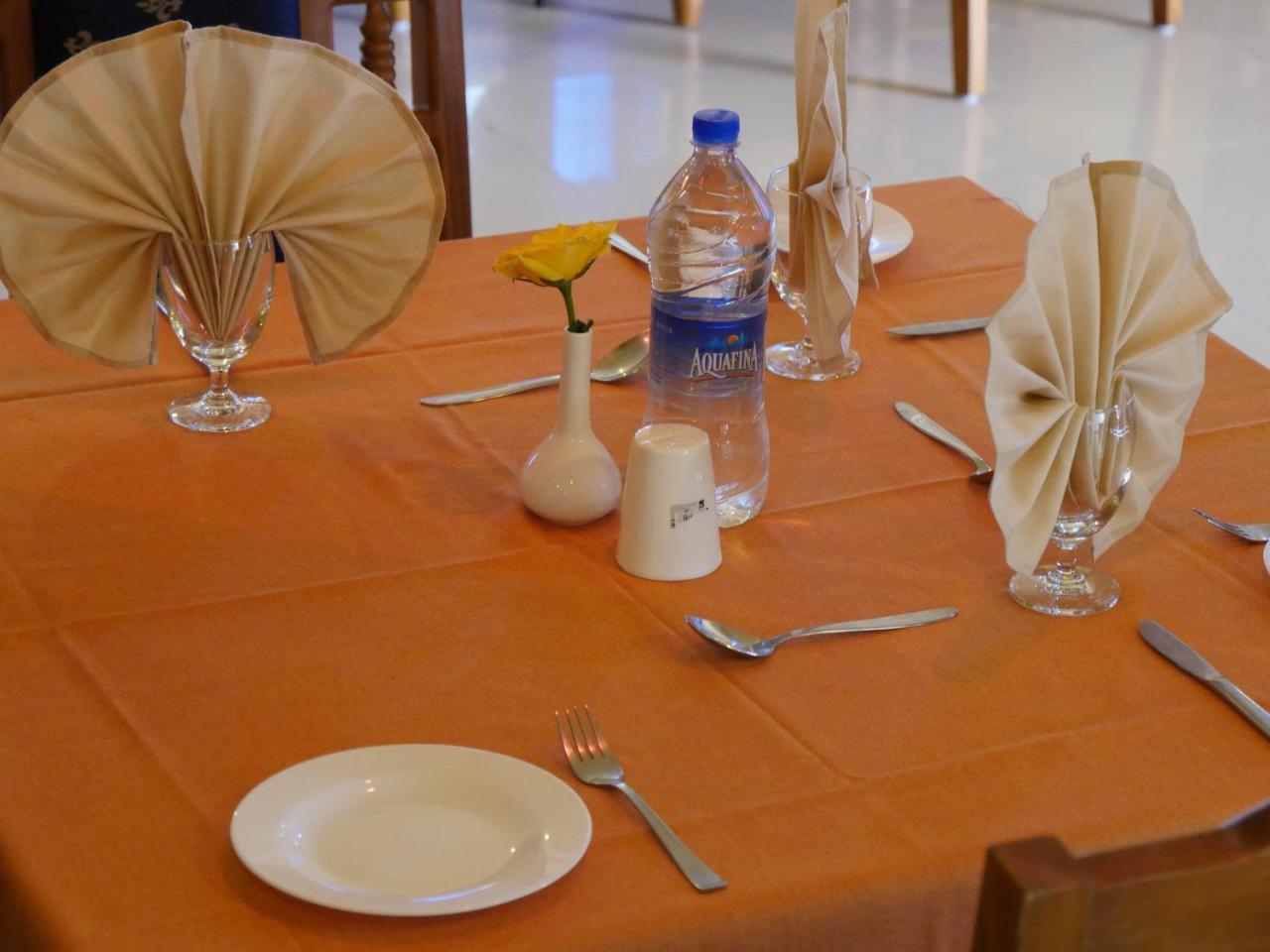 Hotel Karthika Residency Kilimanur Esterno foto