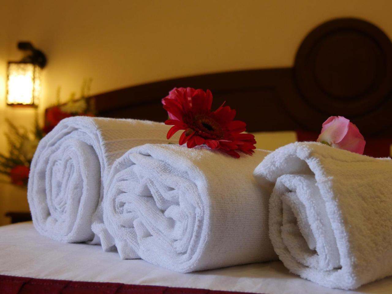 Hotel Karthika Residency Kilimanur Esterno foto
